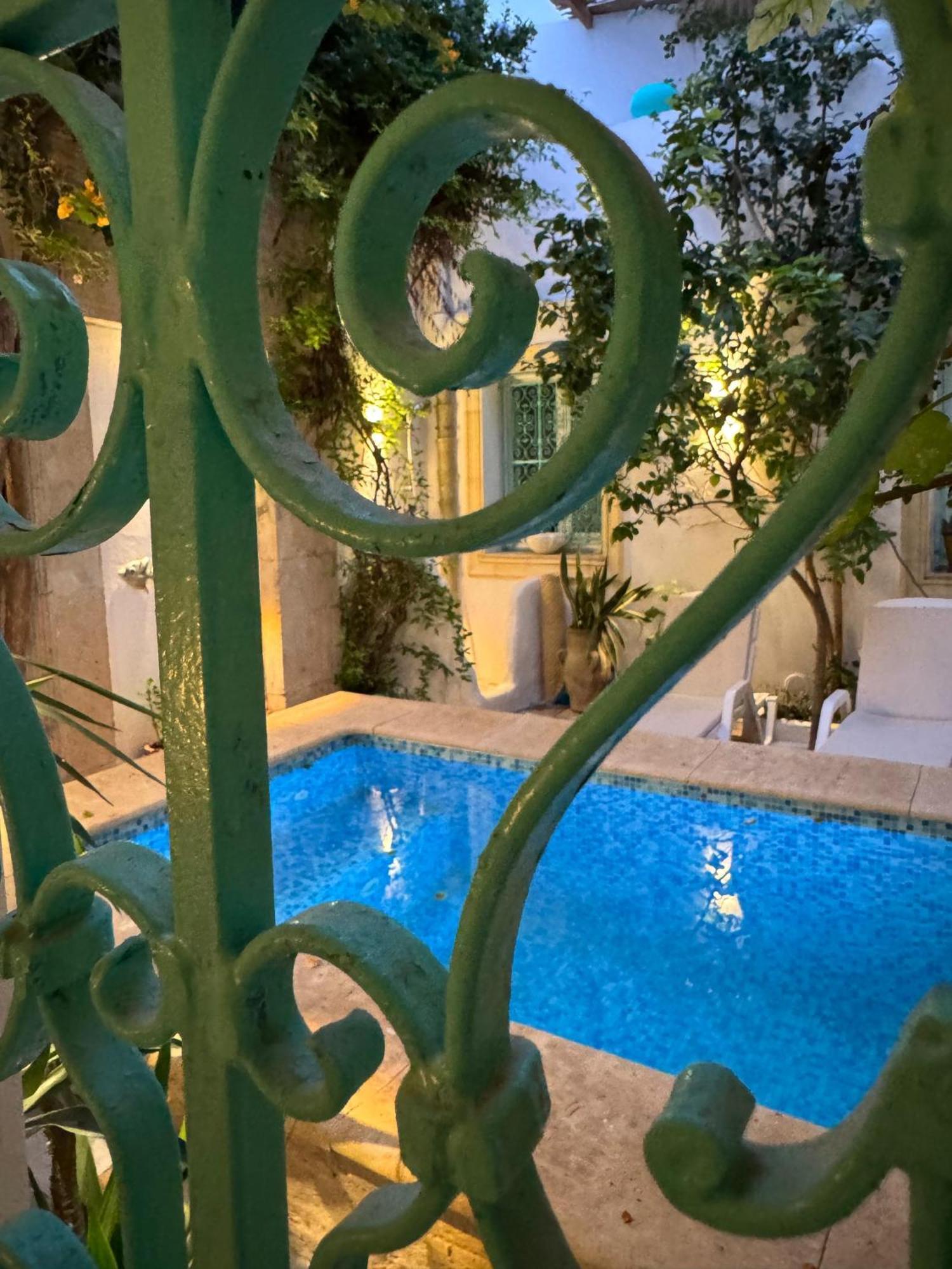 Dar El Mahdia By Daldoul Bed & Breakfast Exterior photo